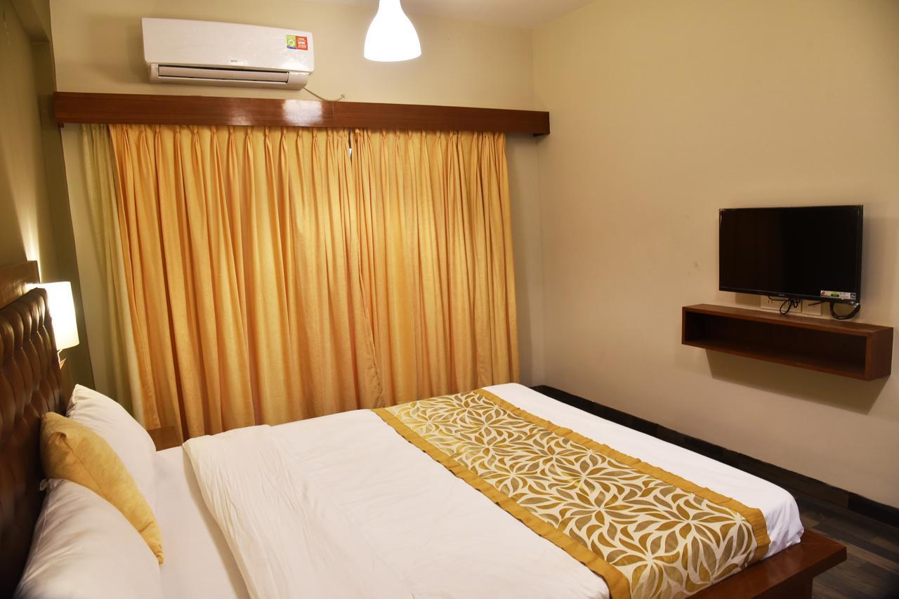 Royale Nirvana Resort Arpora Luaran gambar